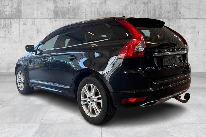 Bilde 3 av Volvo XC60 D4/Krok/SportPk/Tek.pk PRO/ACC/El.bakluke/R.kam/20''++