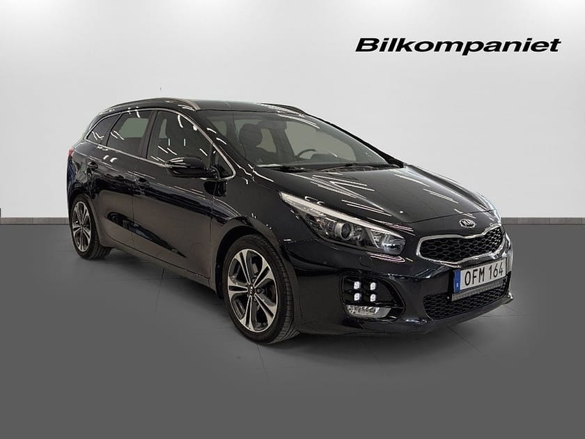 Bild 3 av Kia cee'd_sw SW 1.6 CRDi 136hk GT-Line Drag M&K-Värmare Vinterhjul