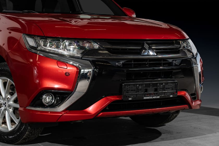 Bilde 3 av Mitsubishi Outlander PHEV 2.0 4WD S-edition Krok|Skinn|360kamera|Soltak++