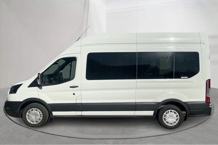 Bild 2 av Ford Transit 350 Kombi 2.0 TDCi 2WD (130hk) Färdtjänstbuss