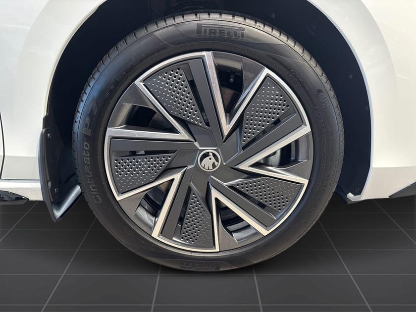 Bild 5 av Škoda Superb iV Kombi Sportline 204Hk Aut Drag Värmare