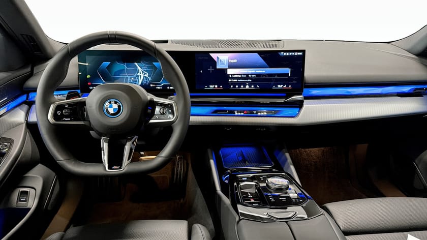Bild 4 av BMW i5 xDrive40 Touring M Sport Rattvärme HUD 360 DAP H/K