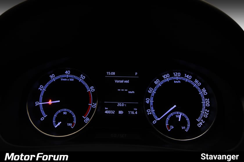 Bilde 2 av Škoda Rapid Spaceback AUTOMAT / NY SERVICE / RYGGEKAMERA /KEYLESS/ CRUISE