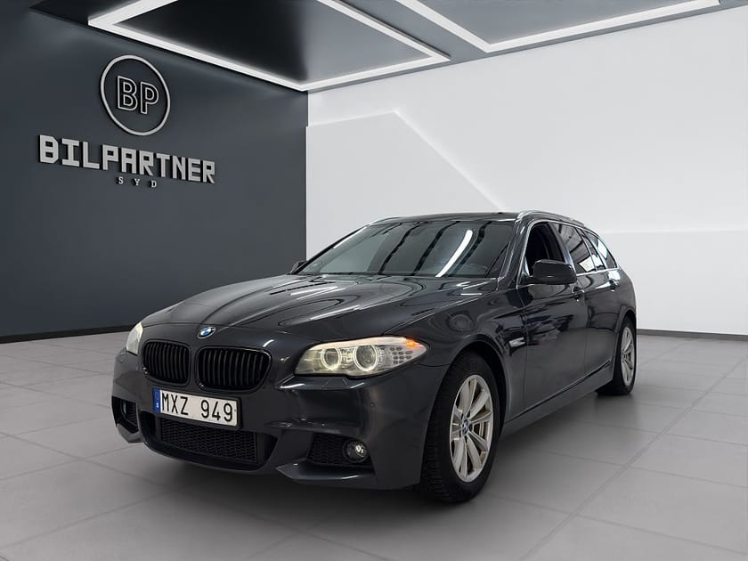 Bild 1 av BMW 520d Touring Steptronic/M Front/Ny servad