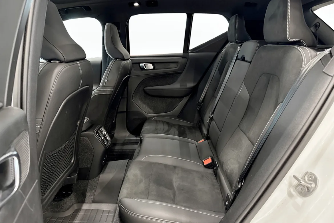 Volvo EX40 Twin Motor Performance
