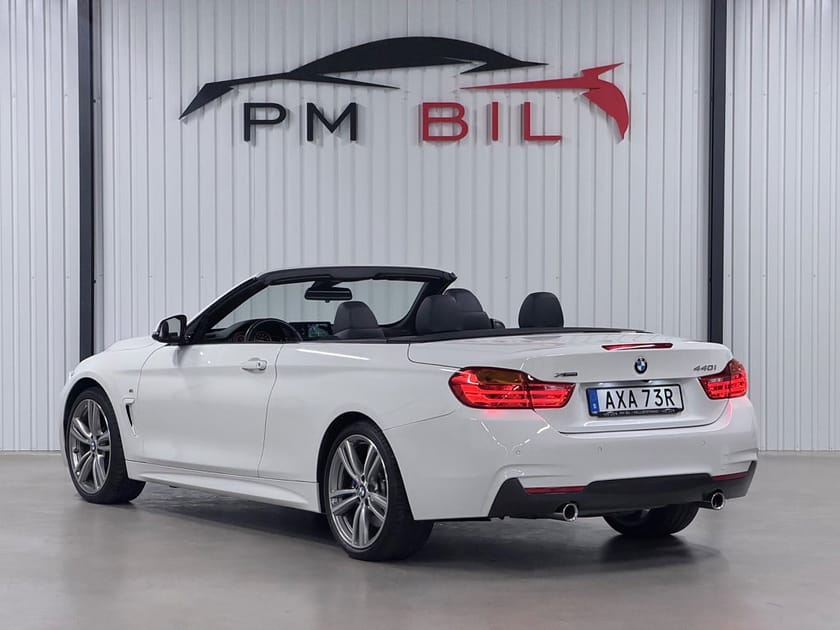Bild 4 av BMW 440i xDrive Convertible Cabriolet M-Sport Keyless Navi HUD HIFI 326hk