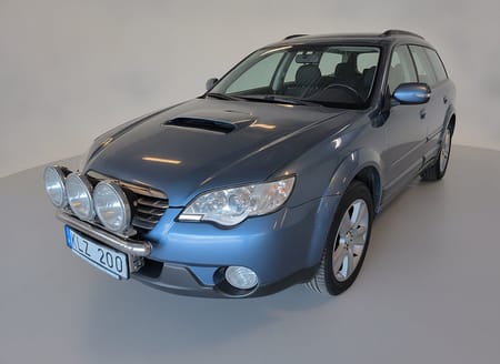 Subaru Outback 2.0D 4WD - Fint skick -