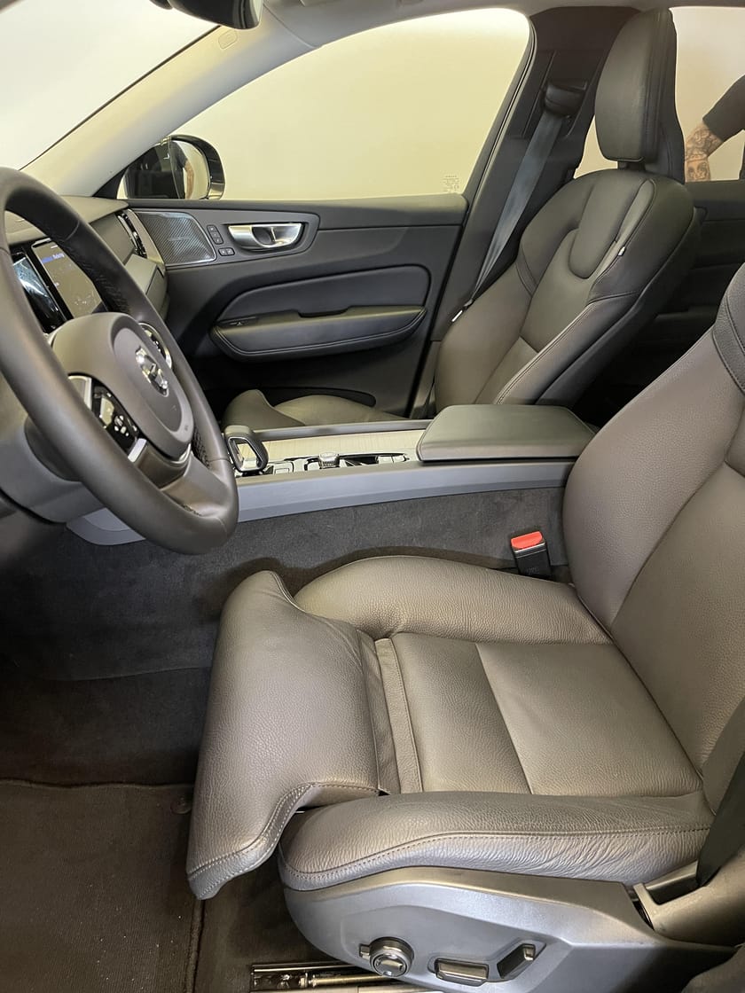 Bild 4 av Volvo XC60 Recharge T6 II Plus Dark Edition.