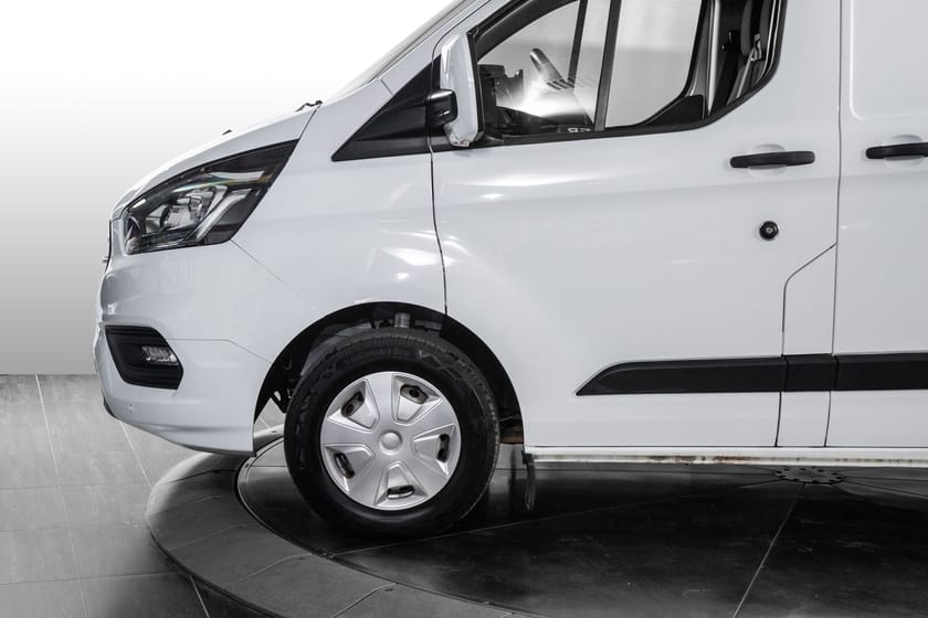 Bilde 4 av Ford Transit Custom 300 L1 2,0 TDCi Trend | Webasto m/ kontroll | Krok