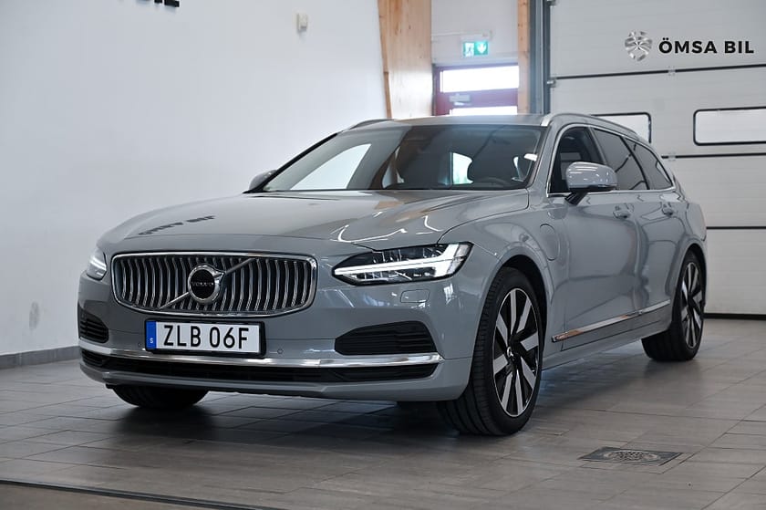 Bild 2 av Volvo V90 Recharge T6 AWD Plus Bright Drag 350hk