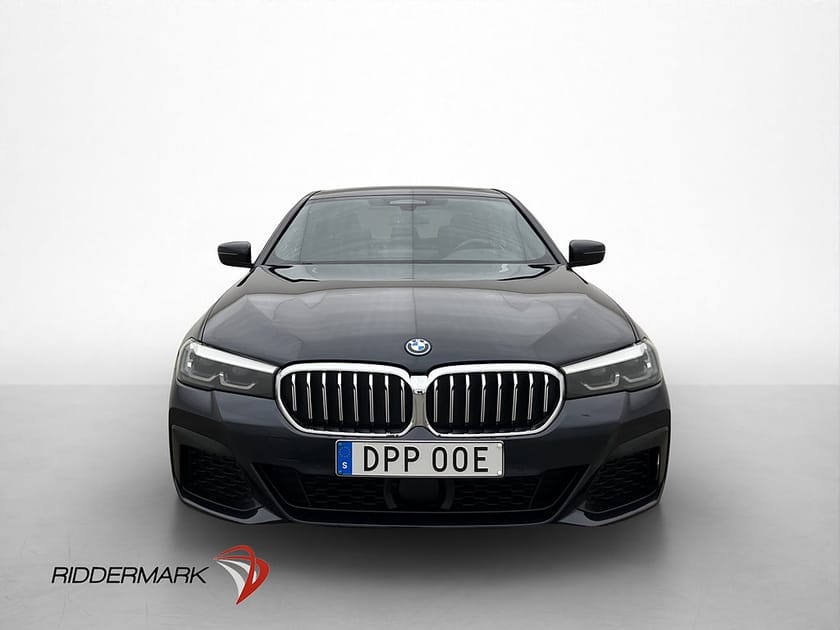Bild 2 av BMW 530e xDrive Sedan M Sport Drag Hifi Kamera Cockpit Skinn Navi