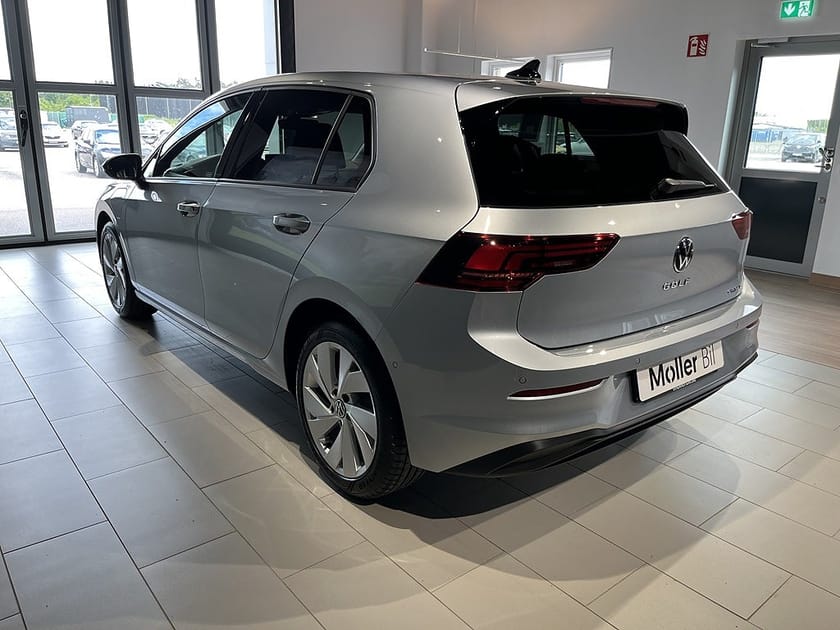 Bild 5 av Volkswagen Golf eHybrid Life eHybrid, 204hk, Välspecad, Snabb Leverans!