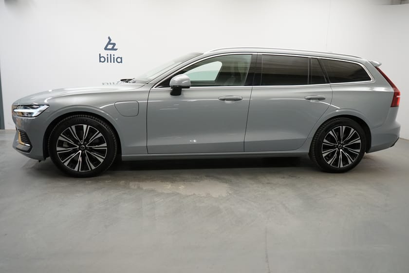Bild 2 av Volvo V60 T6 Core Bright, Baklucka elmanövrerad, Navigation
