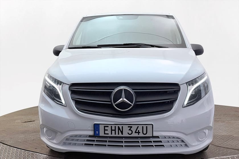 Bild 3 av Mercedes-Benz Vito 119 CDI 2.8t Aut Drag Läder Inredd Navi Kamera 3-sits