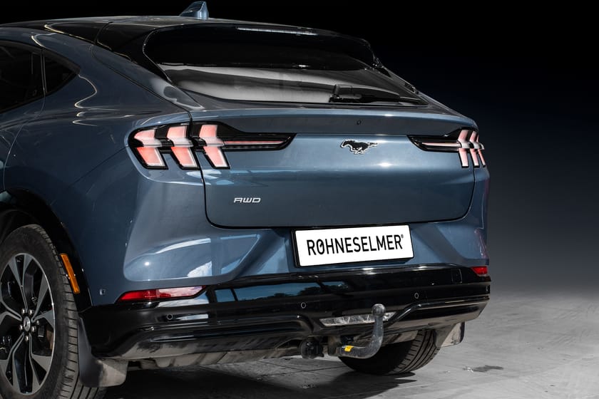 Bilde 3 av Ford Mustang Mach-E Standard Range AWD SR/AWD/B&O/360/Ny service/S+V/EU-28