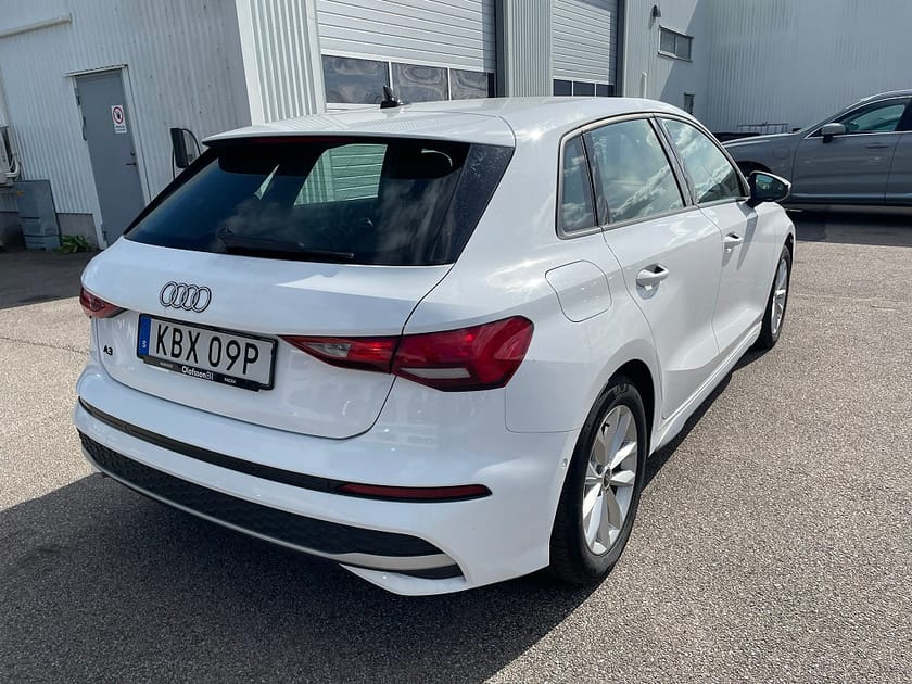 Bild 3 av Audi A3 Sportback 35 TFSI 150HK Proline
