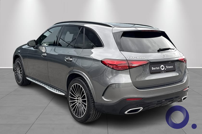 Bilde 4 av Mercedes-Benz GLC 300 e 4MATIC 300e AMG || Panorama || Airmatic || Head-Up
