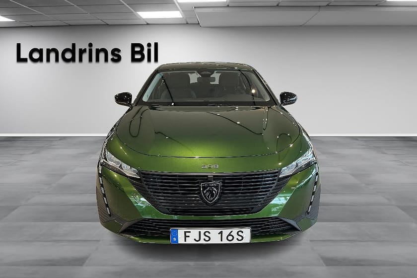 Bild 2 av Peugeot 308 1.2 PureTech 110 hk  | Nyservad |