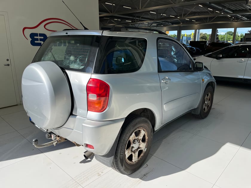 Bild 5 av Toyota RAV4 Gör det själv, motorlampa lyser, går lite orent, besiktigad t o m 261031