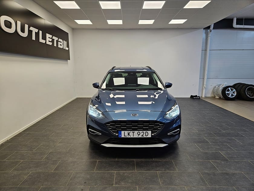 Bild 4 av Ford Focus Active Kombi 1.0 EcoBoost 125hk Navi Backkamera