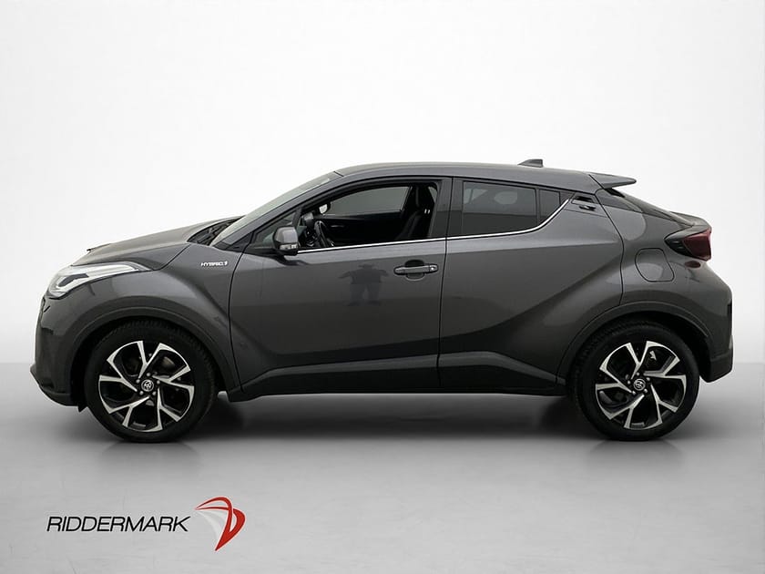 Bild 4 av Toyota C-HR Hybrid 122hk X-Edition Kamera Rattvärme