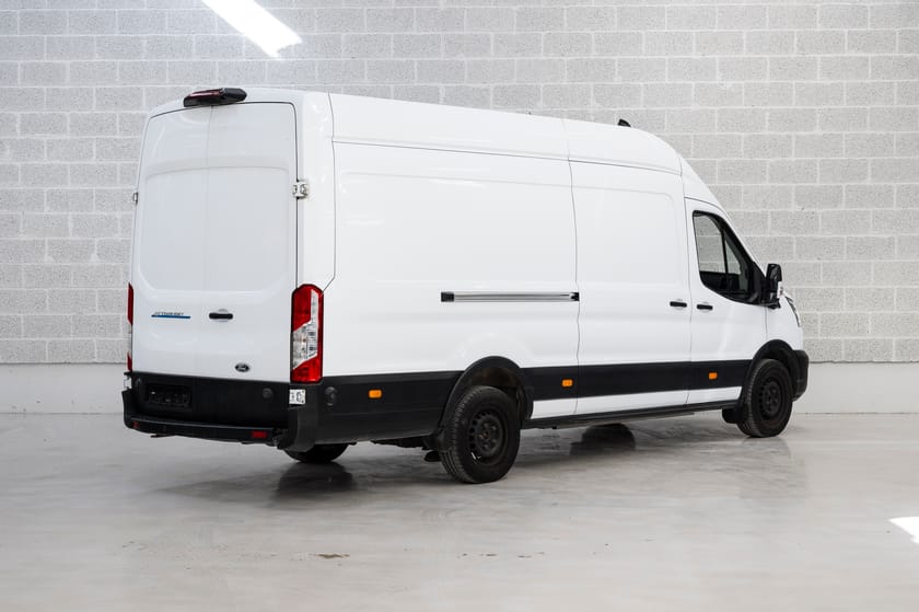 Bilde 4 av Ford E-Transit 350 BEV 269hk L4 Trend RWD Auksjon! Les tekst!