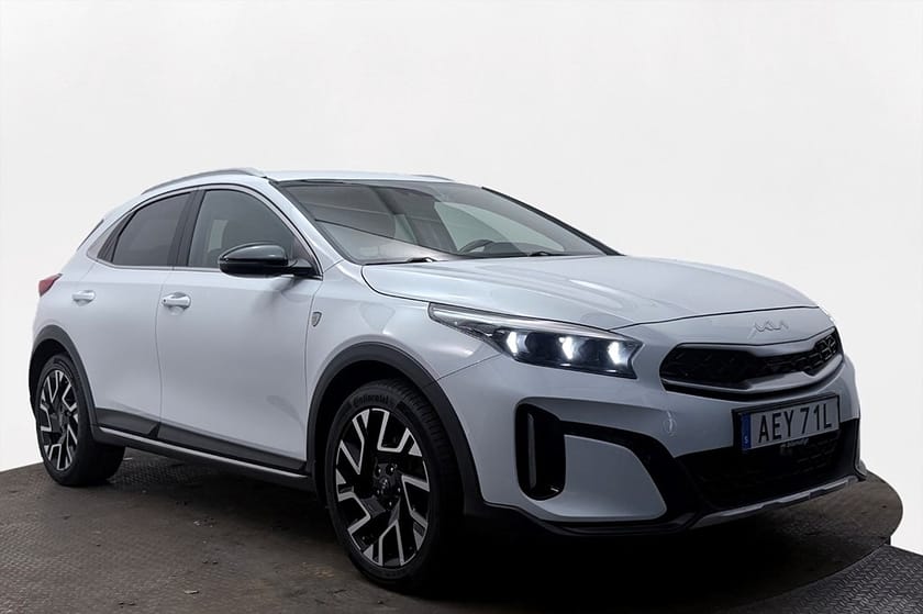 Bild 4 av Kia XCeed Plug-in Hybrid Advance Plus Navi Kamera Cockpit MOMS 141hk