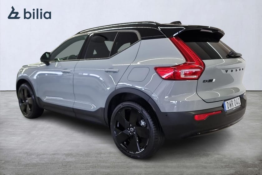 Bild 2 av Volvo EX40 Twin Motor Performance Ultra Black SE I Pixel