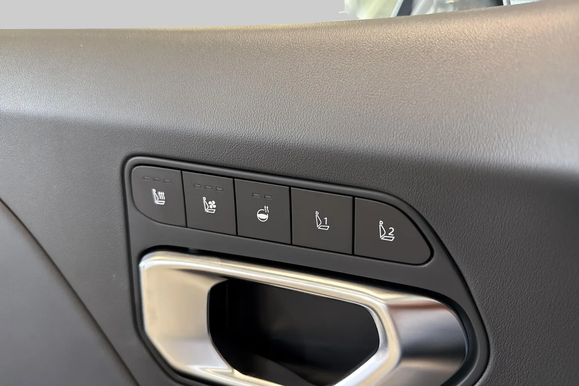 picture of a car