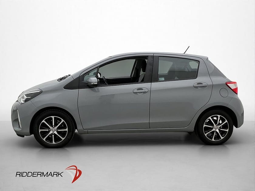 Bild 2 av Toyota Yaris 1.5 111hk Touch & Go Edition Kamera Navi