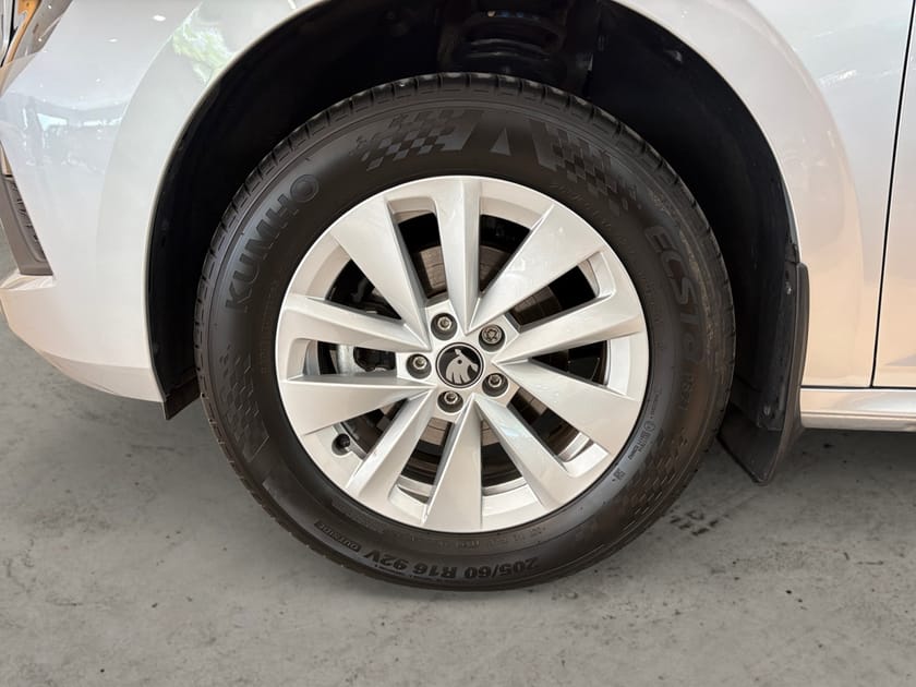 Bild 4 av Škoda Kamiq 1,0 TSI 116 HK Selection DSG