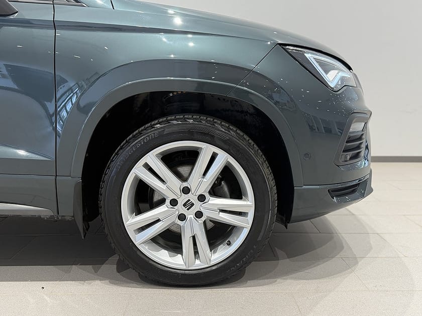 Bild 4 av SEAT Ateca 1.5 TSI 150HK DSG7 FR Drag B-kamera Värmare