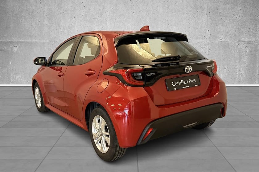 Bilde 3 av Toyota Yaris Hybrid 1.5 Bensin Automatgir Active/1 eier/lav.km/