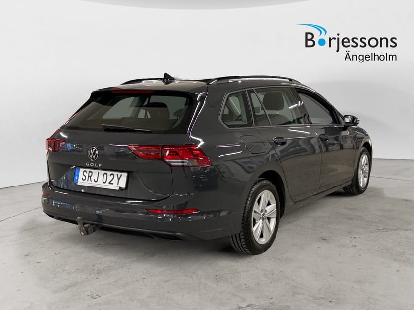 Bild 3 av Volkswagen Golf Sportscombi 1.5 eTSI 130 HK DSG Drag