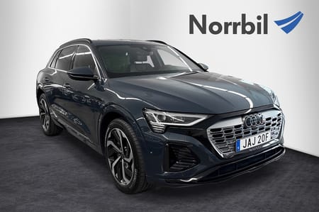 Audi Q8 55 e-tron quattro