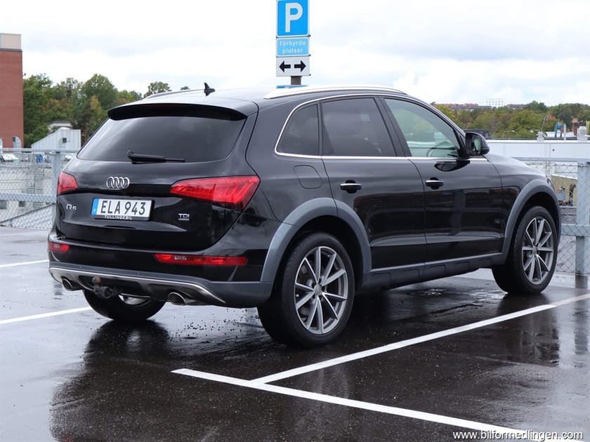 Bild 3 av Audi Q5 3.0 TDI V6 quattro 258hk S/V-hjul Drag