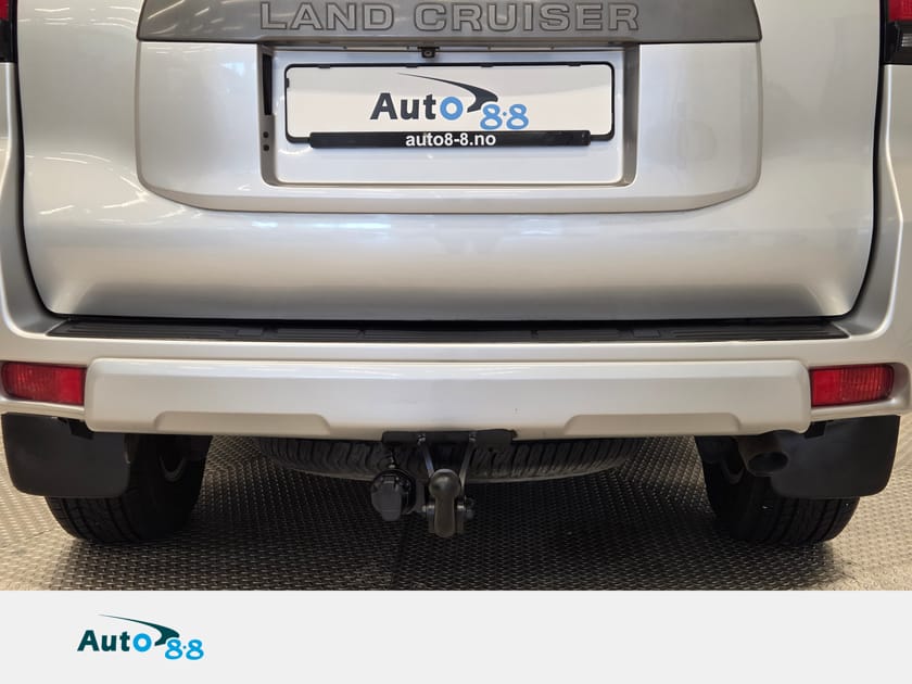 Bilde 5 av Toyota Land Cruiser 2.8D | 4WD | Ny service | Krok | Takstativ | LED-bar
