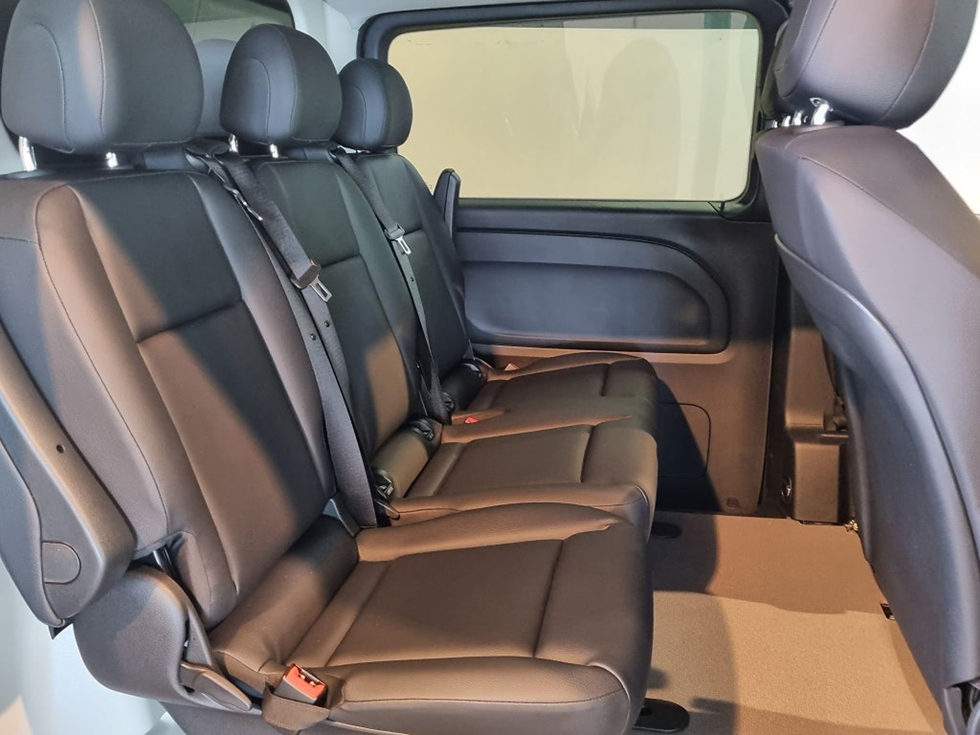 Mercedes-Benz Vito 2025, kuva 7/10