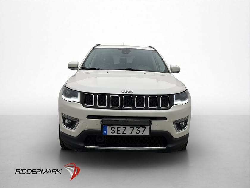 Bild 2 av Jeep Compass 4WD 170hk Limited Pano Beats Kamera Navi Drag