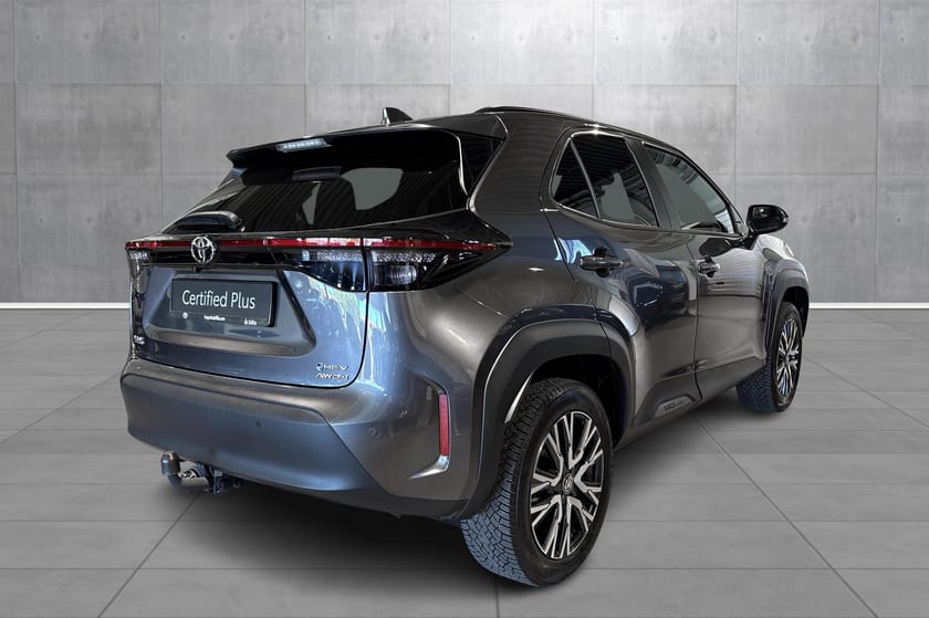 Bilde 5 av Toyota Yaris Cross Hybrid 115 AWD-i /AWD / Active Tech / Velholdt /