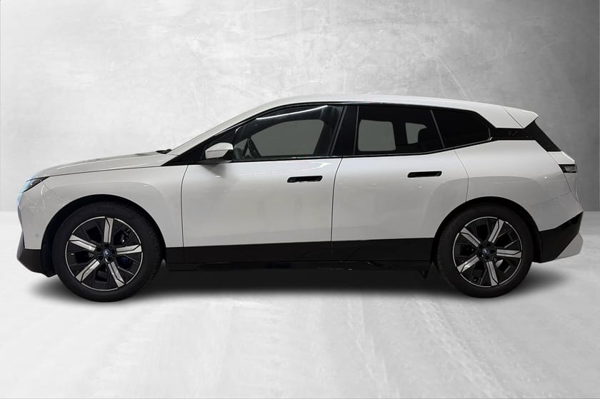 Bilde 2 av BMW iX xDrive40