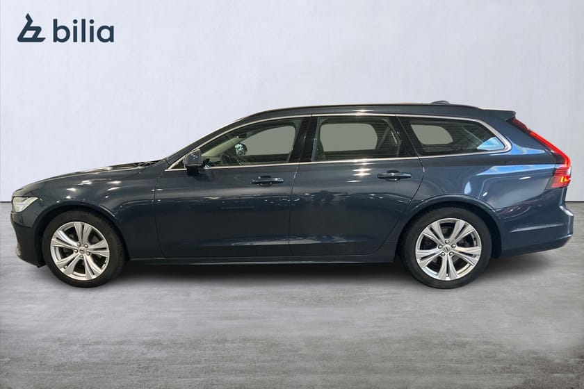 Bild 3 av Volvo V90 B4 Bensin Core Parkeringskamera bak Parkeringssensor fram/bak Programmerbar bränslevärmare