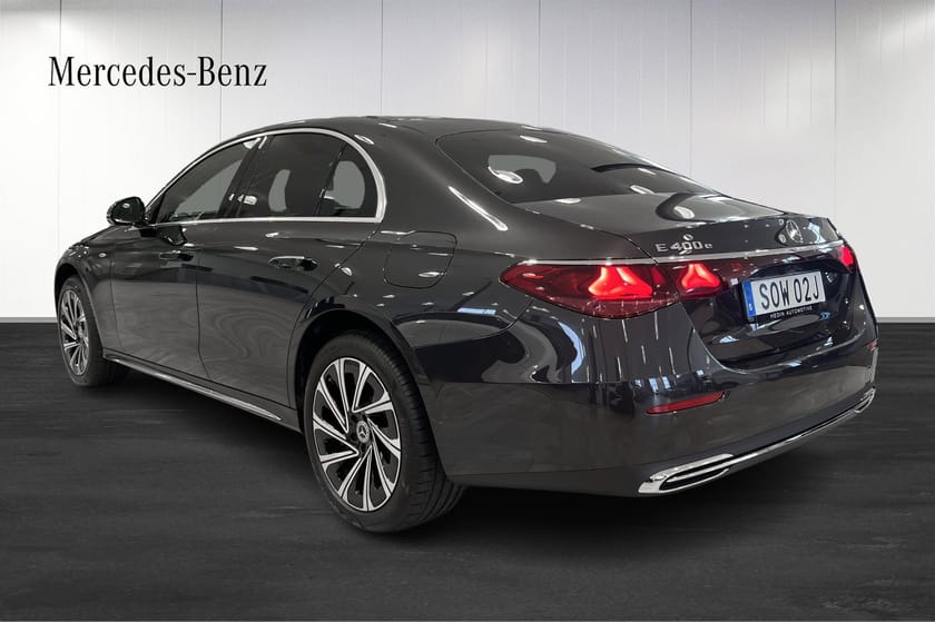 Bild 3 av Mercedes-Benz E 400 e 4MATIC SEDAN AMG ADVANCED EDITIO