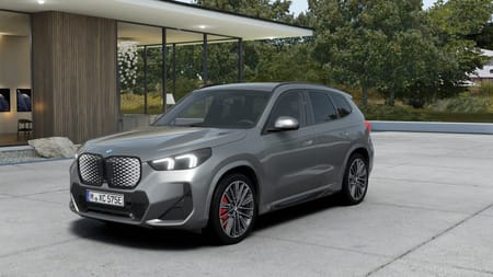 BMW iX1 xDrive30 M Sport Pro Fully Charged Drag H K DA