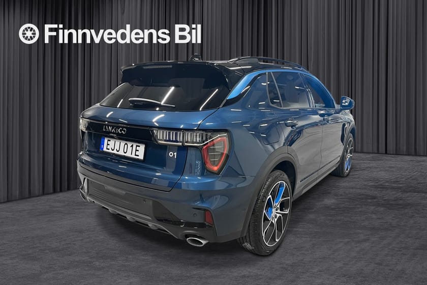 Bild 3 av Lynk & Co 01 PHEV *S-V-hjul/Pano/Infinity/SE SPEC*
