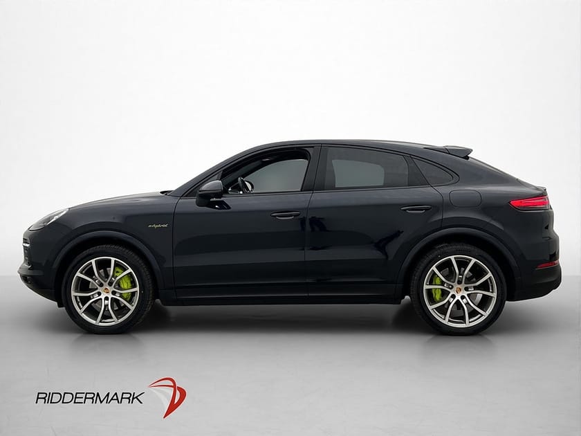 Bild 4 av Porsche Cayenne E-Hybrid Coupé Turbo 462hk Drag Pano BOSE