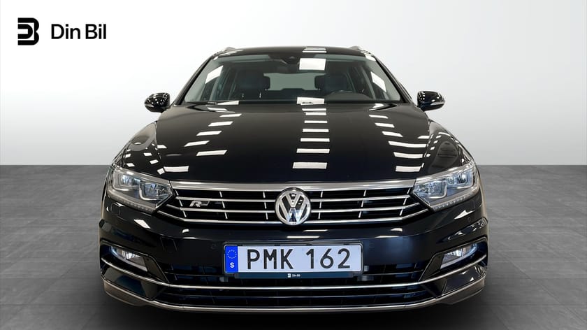 Bild 4 av Volkswagen Passat Sportscombi R-Line | Skinn | Backkamera | Drag | Värmare