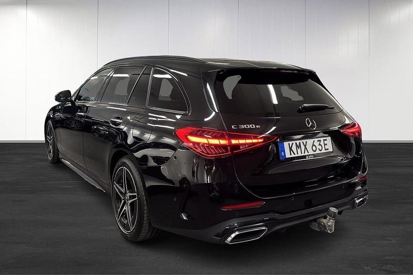 Bild 3 av Mercedes-Benz C 300 T e Te - AMG LINE NIGHT PACKAGE