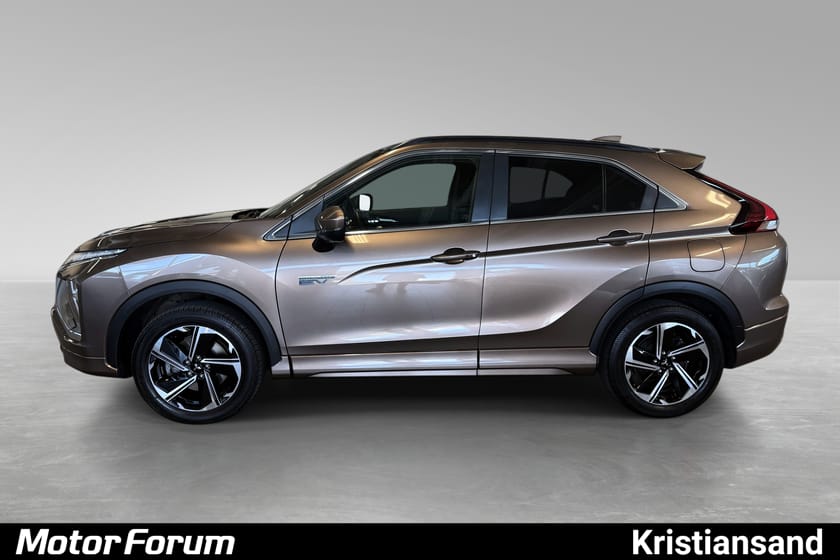 Bilde 2 av Mitsubishi Eclipse Cross PHEV Instyle+ AWD/ H.feste/ Hud/ Pano/ Acc/ 360/ +++
