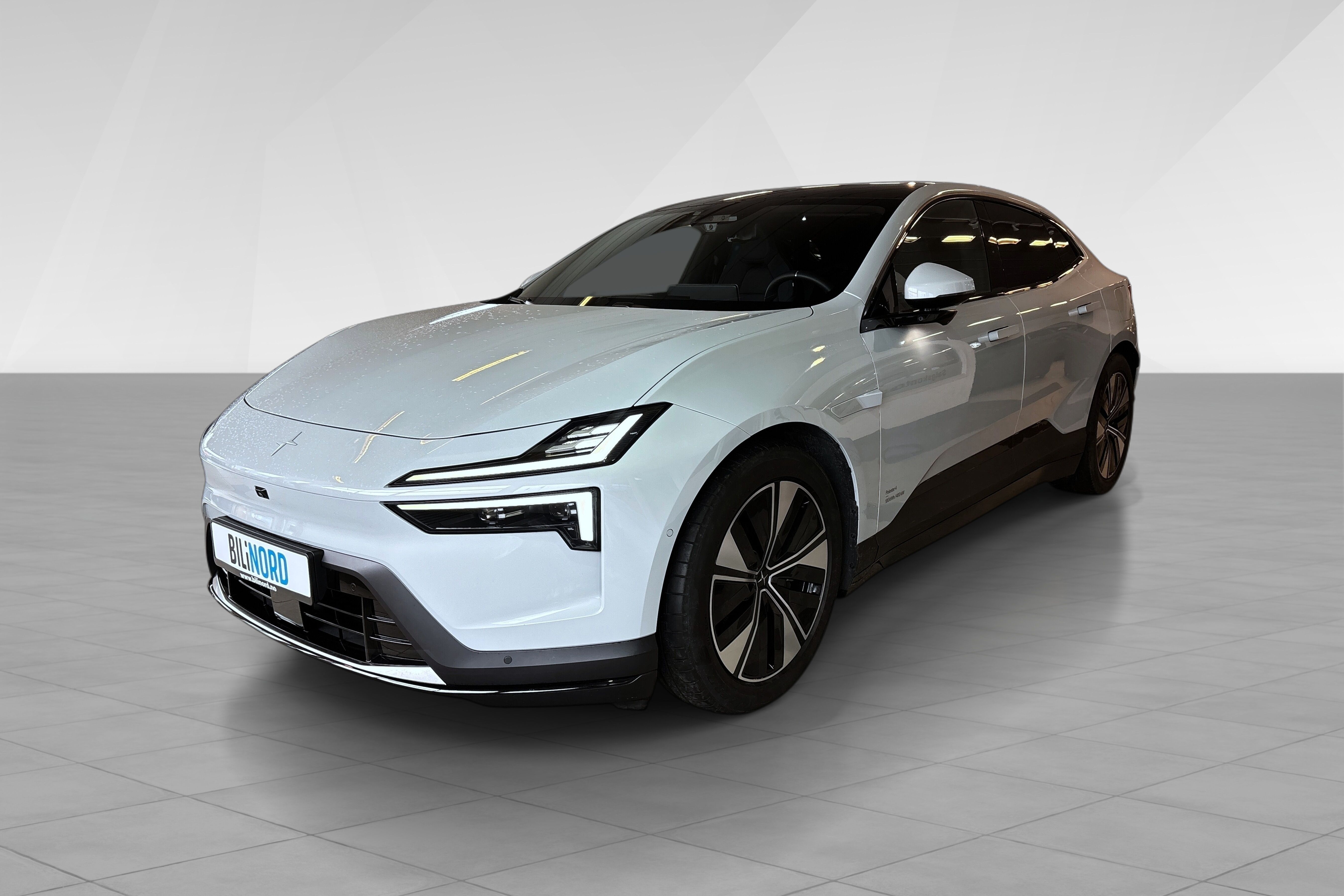 Polestar 4 Long Range Dual motor bilde 3